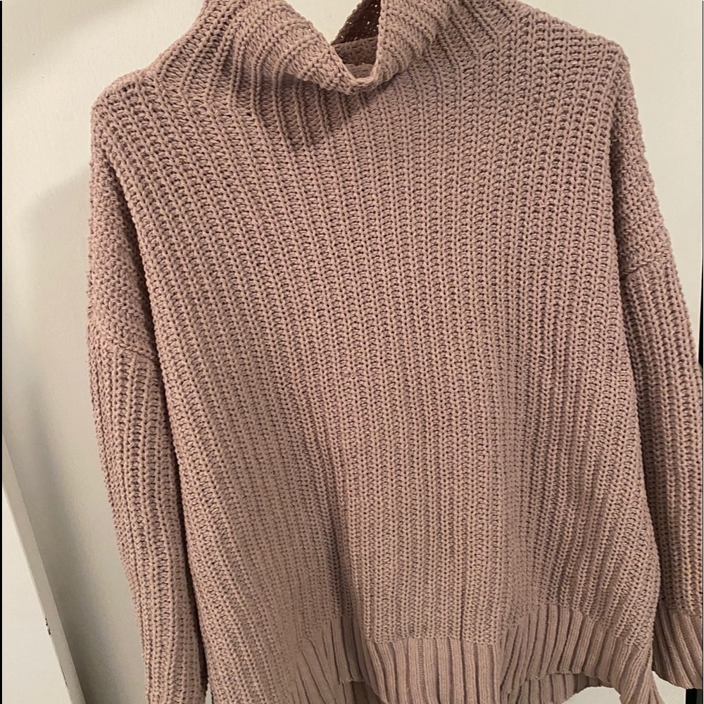 Long sleeve sweater